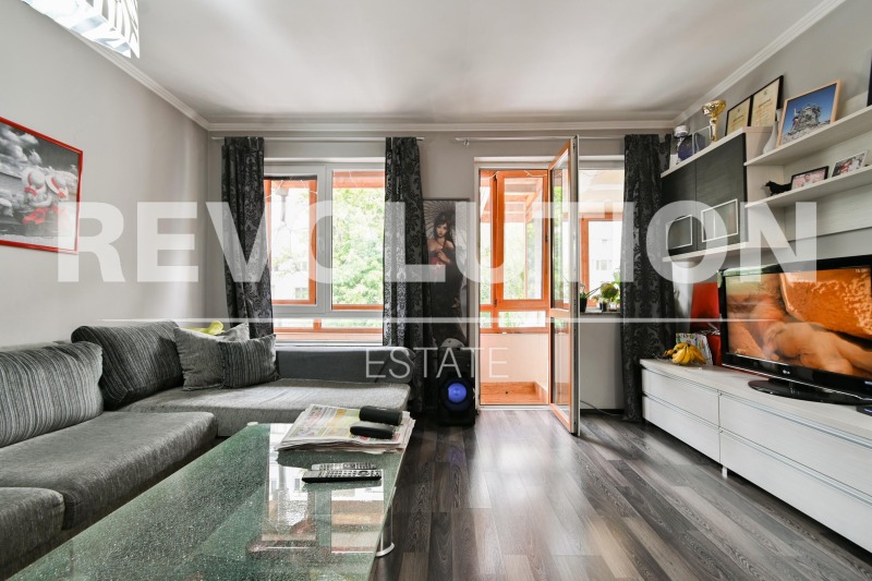 Myytävänä  2 makuuhuonetta Sofia , Mladost 4 , 120 neliömetriä | 41733676 - kuva [2]