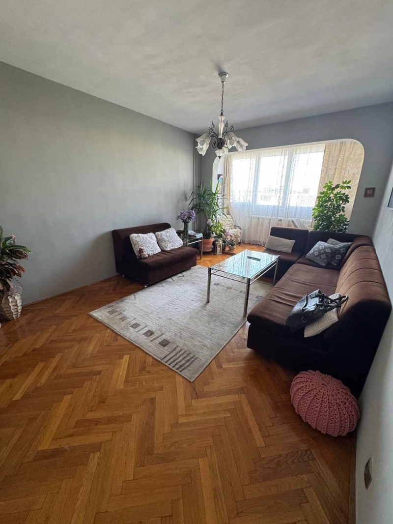 Til salgs  2 soverom Sofia , Mladost 1A , 78 kvm | 58099470