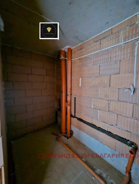 En venta  Casita Plovdiv , Jristo Smirnenski , 210 metros cuadrados | 63903387 - imagen [14]