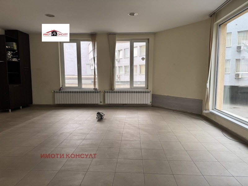 Til salgs  Butikk Veliko Tarnovo , Tsentar , 96 kvm | 61227859 - bilde [3]