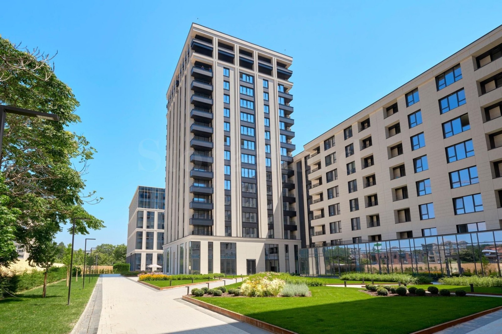 Продава  2-стаен град Пловдив , Каменица 1 , 120 кв.м | 49253666