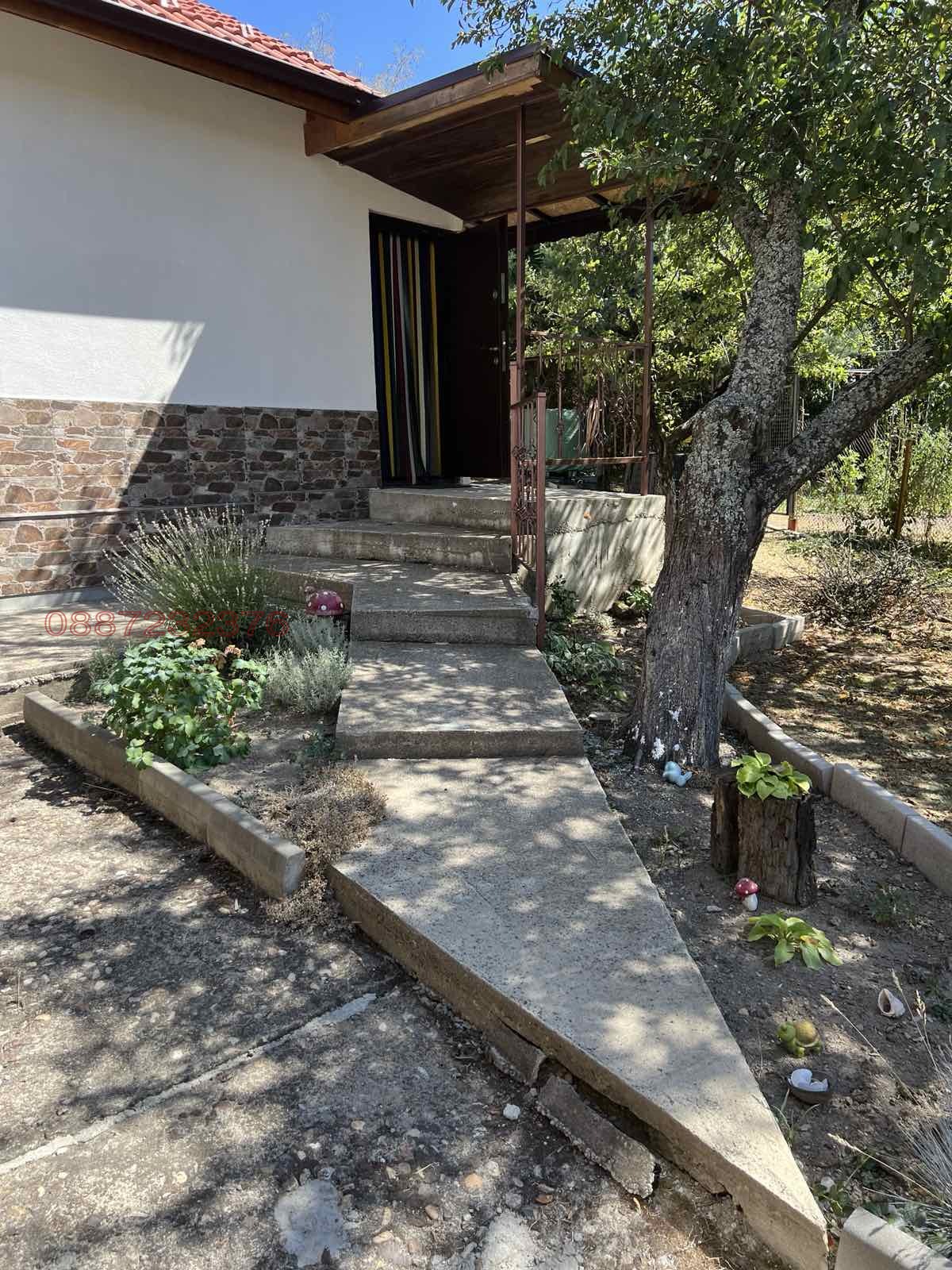 Продава КЪЩА, с. Поповци, област София област, снимка 7 - Къщи - 55891477