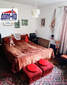 Продава КЪЩА, с. Овчеполци, област Пазарджик, снимка 5 - Къщи - 42780296