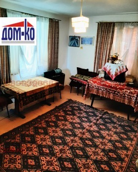 Продава КЪЩА, с. Овчеполци, област Пазарджик, снимка 4 - Къщи - 42780296