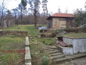 Casa Triavna, região Gabrovo 13