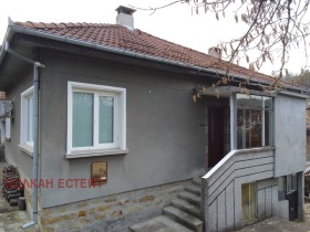 Casa Triavna, regione Gabrovo 1