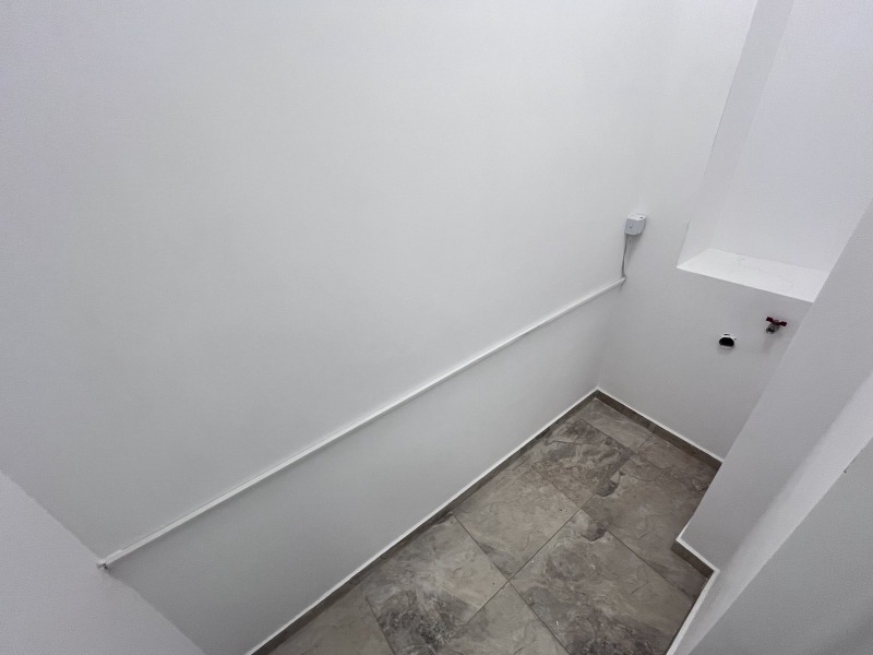 Продава 3-СТАЕН, гр. Шумен, Военно училище, снимка 6 - Апартаменти - 50254727