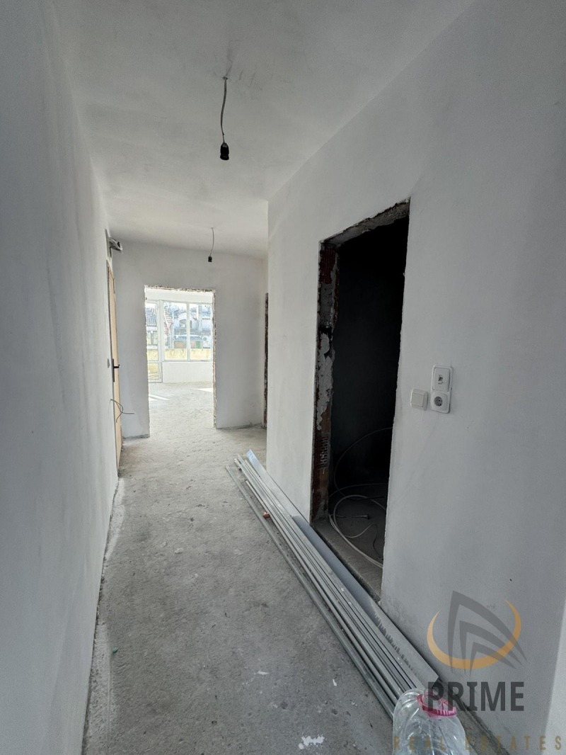 Продава 3-СТАЕН, гр. Бургас, Възраждане, снимка 3 - Апартаменти - 52149973