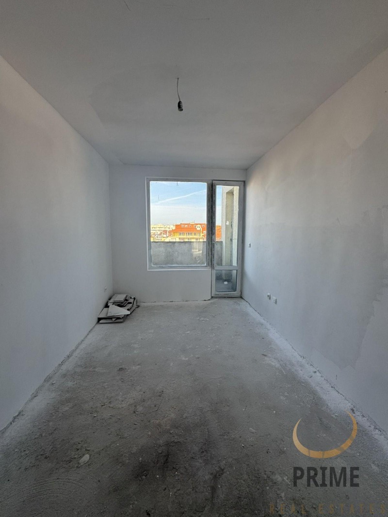 Продава 3-СТАЕН, гр. Бургас, Възраждане, снимка 5 - Апартаменти - 52149973