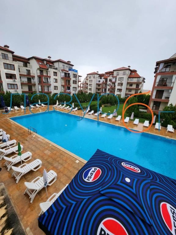 Продава 3-СТАЕН, гр. Ахелой, област Бургас, снимка 16 - Апартаменти - 52425831