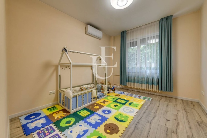 Продаја  3 спаваће собе Софија , Докторски паметник , 130 м2 | 60012487 - слика [8]