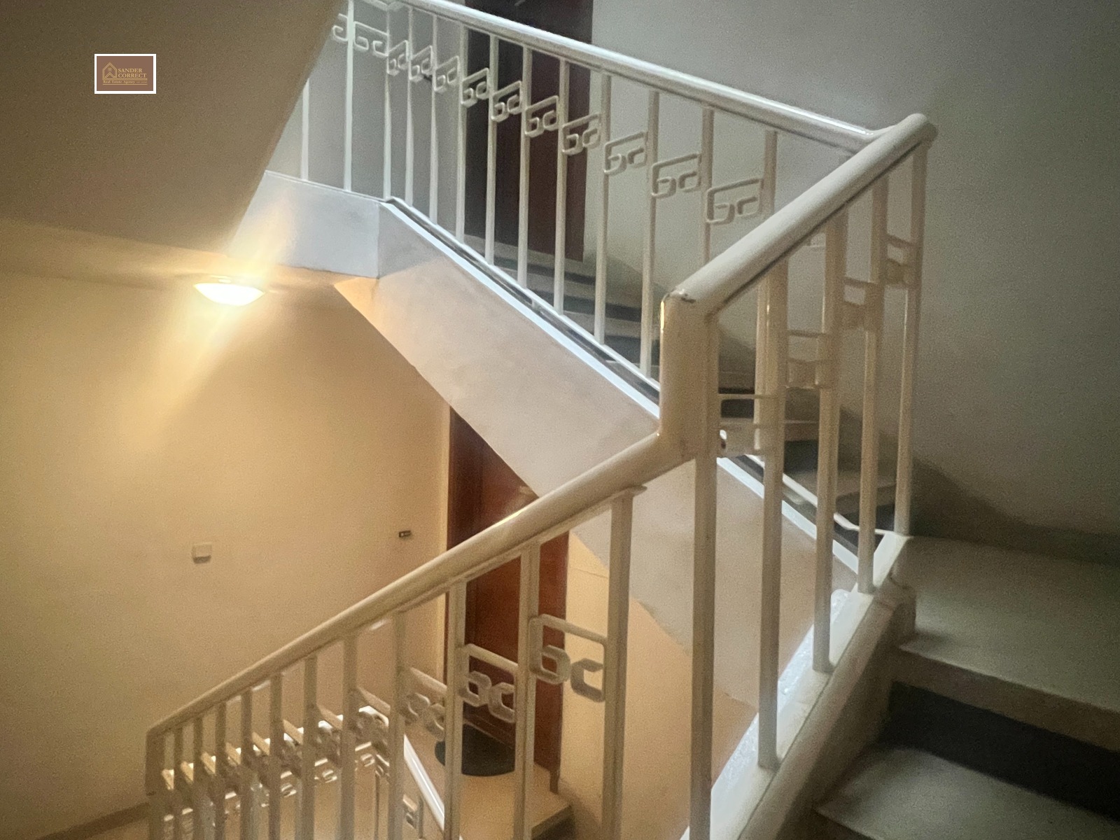 Продава 3-СТАЕН, гр. София, Лозенец, снимка 2 - Апартаменти - 54045355