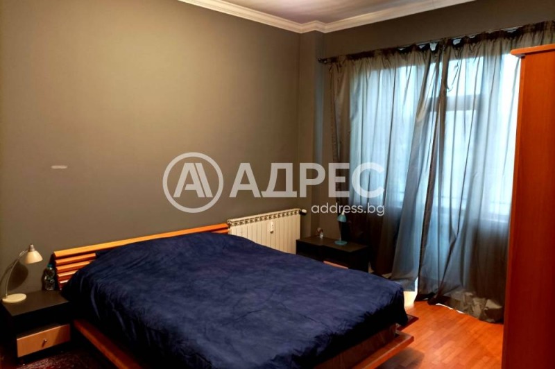 De vânzare  2 dormitoare Sofia , Țentâr , 110 mp | 32015541 - imagine [3]