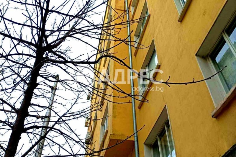 De vânzare  2 dormitoare Sofia , Țentâr , 110 mp | 32015541 - imagine [17]
