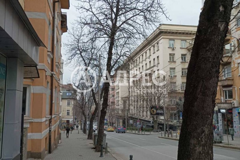 De vânzare  2 dormitoare Sofia , Țentâr , 110 mp | 32015541 - imagine [11]