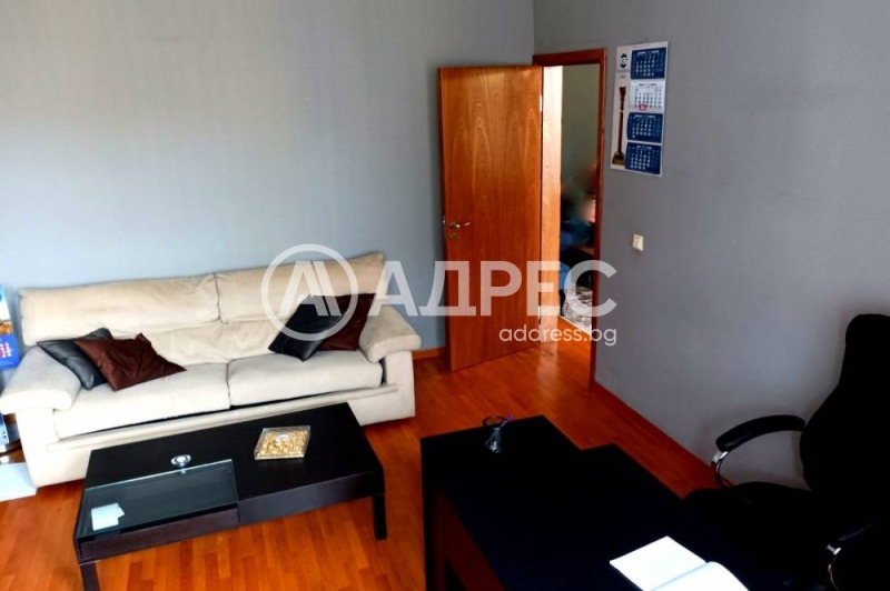 De vânzare  2 dormitoare Sofia , Țentâr , 110 mp | 32015541