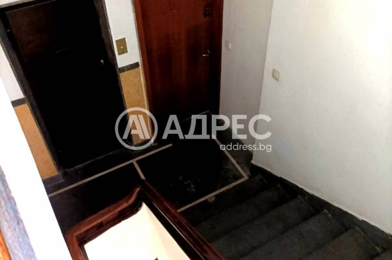 De vânzare  2 dormitoare Sofia , Țentâr , 110 mp | 32015541 - imagine [14]