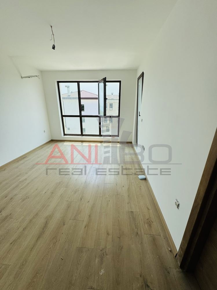 Продава 3-СТАЕН, гр. Варна, Бриз