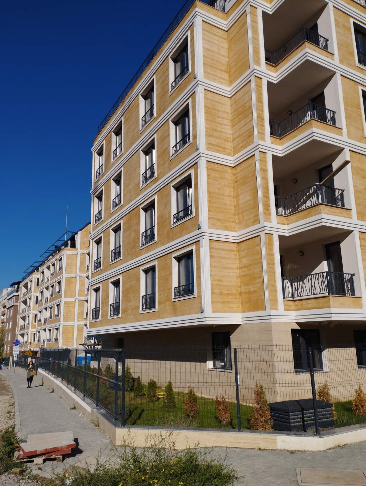 Продава 2-СТАЕН, гр. София, Малинова долина, снимка 2 - Апартаменти - 52385120