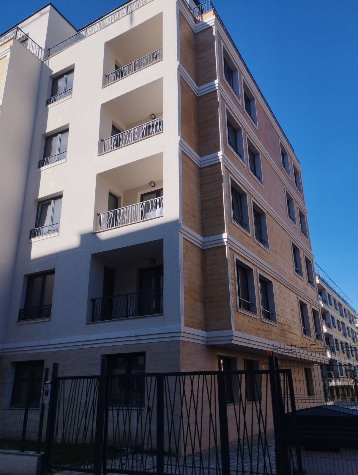 Продава 2-СТАЕН, гр. София, Малинова долина, снимка 16 - Апартаменти - 52385120