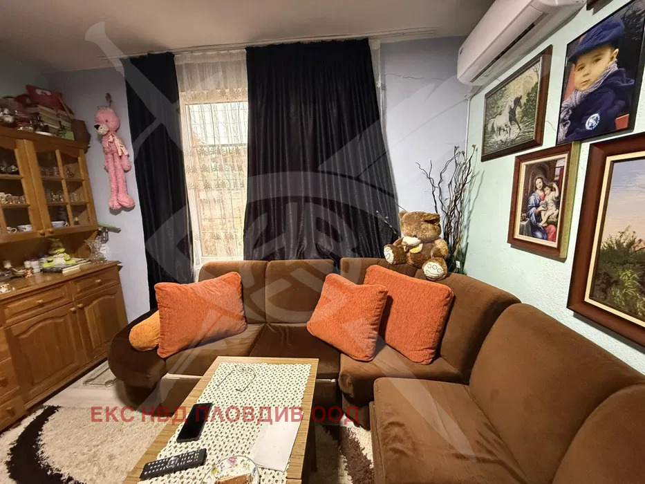 Продава КЪЩА, с. Бегово, област Пловдив, снимка 2 - Къщи - 54351286