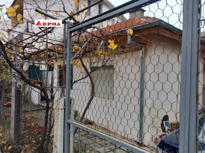 Продава КЪЩА в град Хасково, Овчарски - 80 кв.м / При запитване, ЕРНА