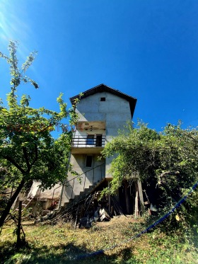 House Zhilentsi, region Kyustendil 1