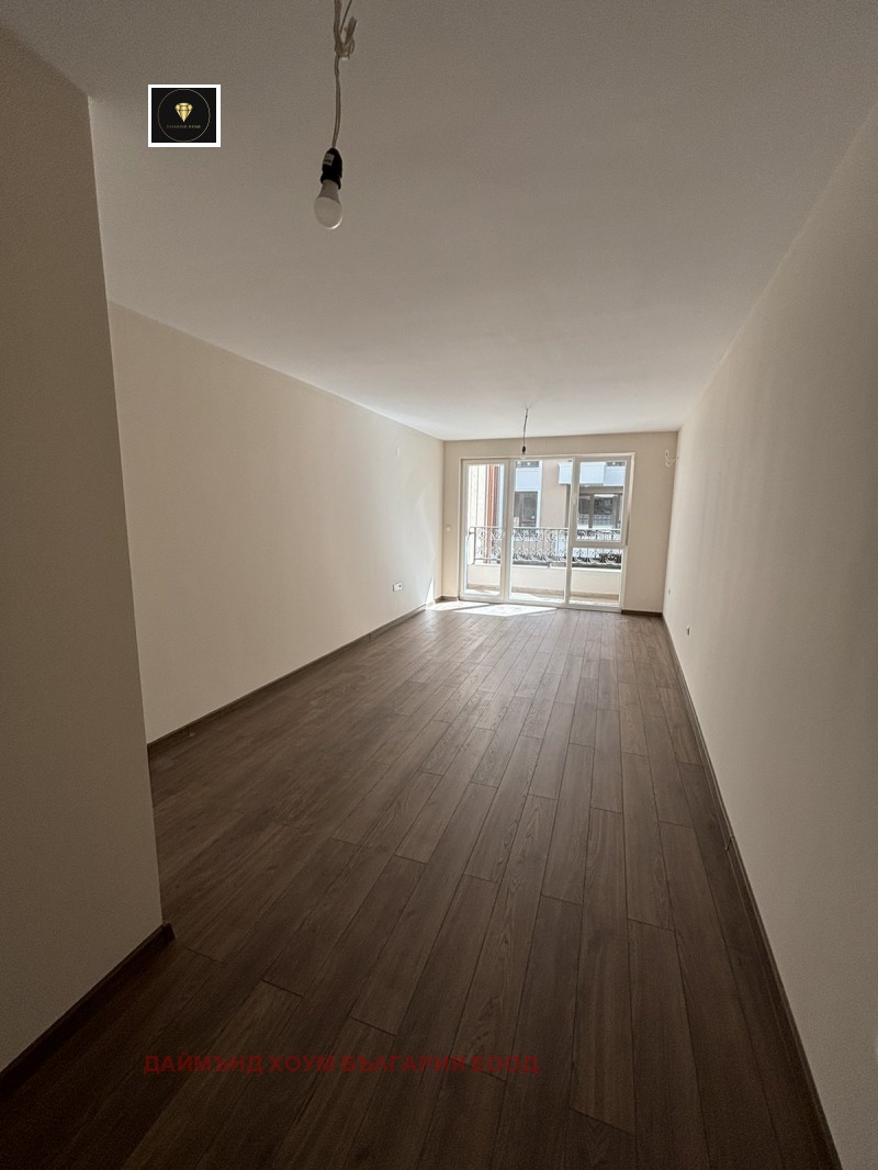 À venda  1 quarto Plovdiv , Hristo Smirnenski , 81 m² | 26955102