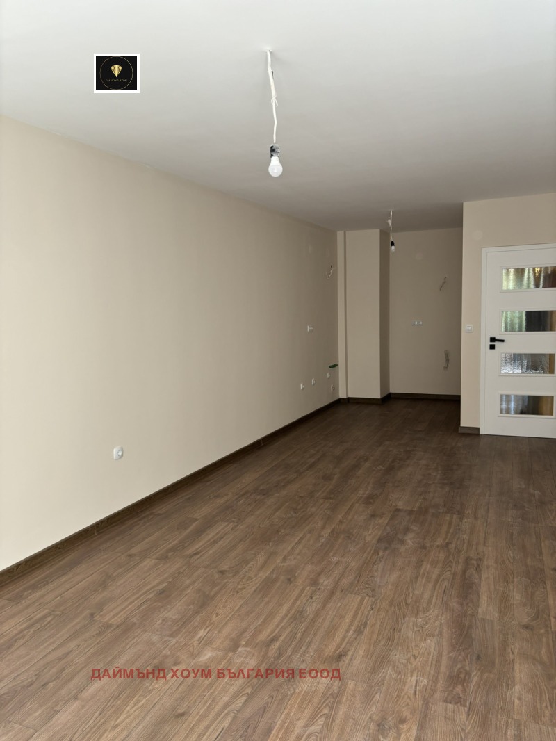 For Sale  1 bedroom Plovdiv , Hristo Smirnenski , 81 sq.m | 26955102 - image [2]