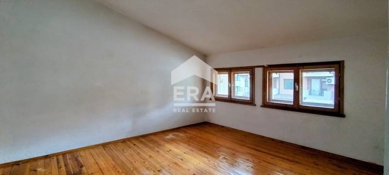 Продава  4-стаен град Кърджали , Център , 124 кв.м | 10427336 - изображение [16]