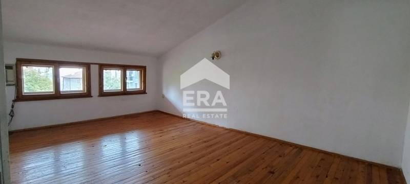 Продава  4-стаен град Кърджали , Център , 124 кв.м | 10427336 - изображение [14]
