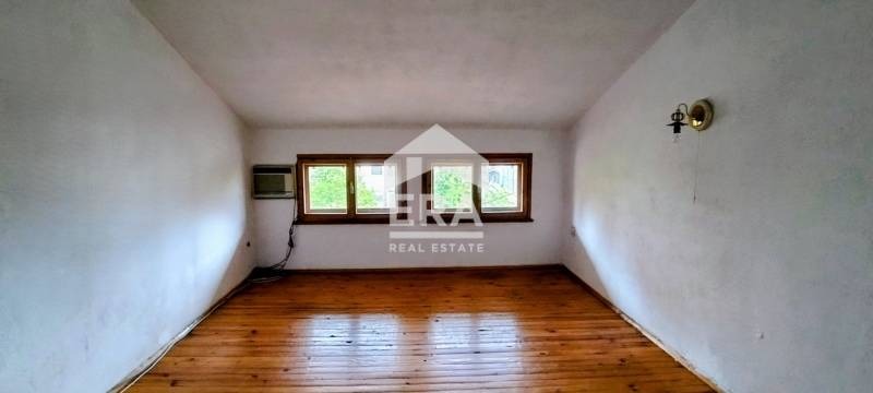 Продава  4-стаен град Кърджали , Център , 124 кв.м | 10427336 - изображение [15]