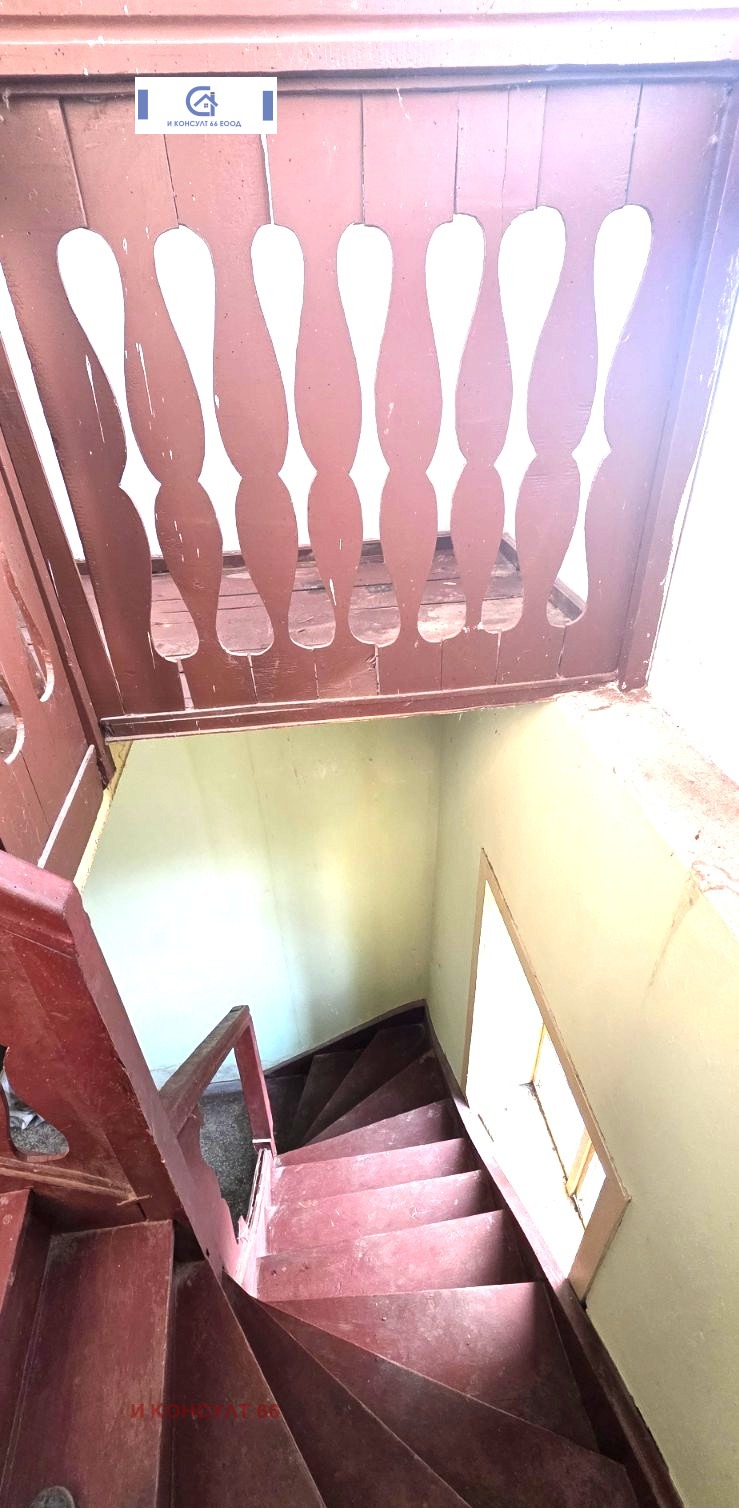 De vânzare  Casa regiunea Lovech , Goleț , 158 mp | 40928844 - imagine [7]
