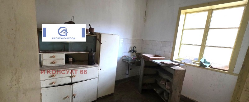 De vânzare  Casa regiunea Lovech , Goleț , 158 mp | 40928844 - imagine [13]