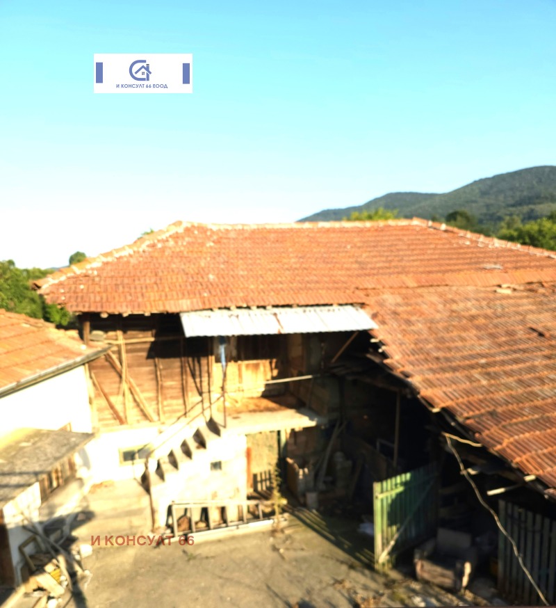 De vânzare  Casa regiunea Lovech , Goleț , 158 mp | 40928844 - imagine [4]