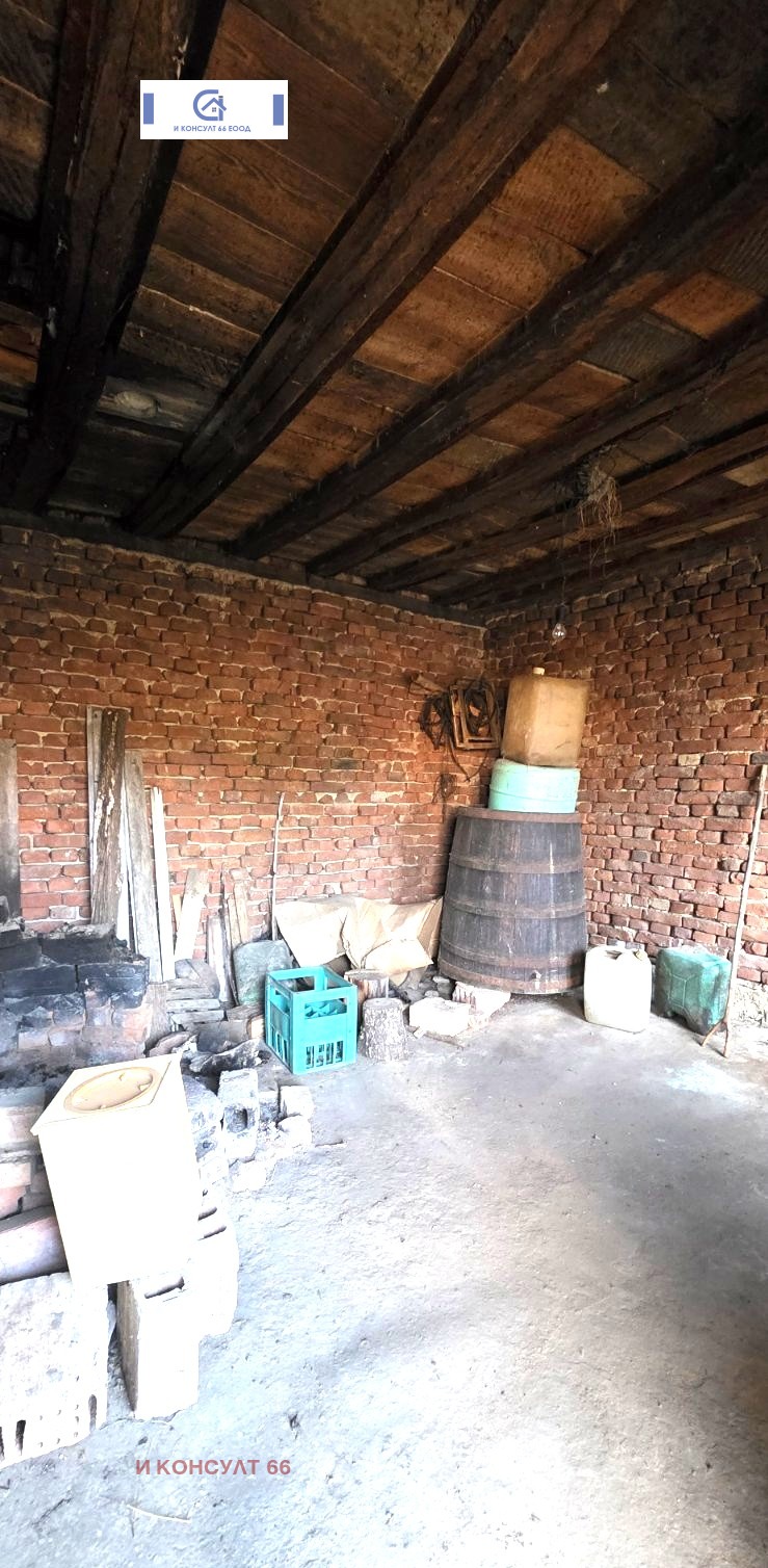 De vânzare  Casa regiunea Lovech , Goleț , 158 mp | 40928844 - imagine [9]