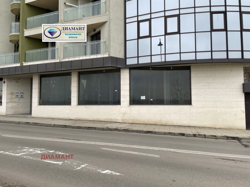 Продава ЗАВЕДЕНИЕ, гр. Русе, Център, снимка 2 - Заведения - 53429478