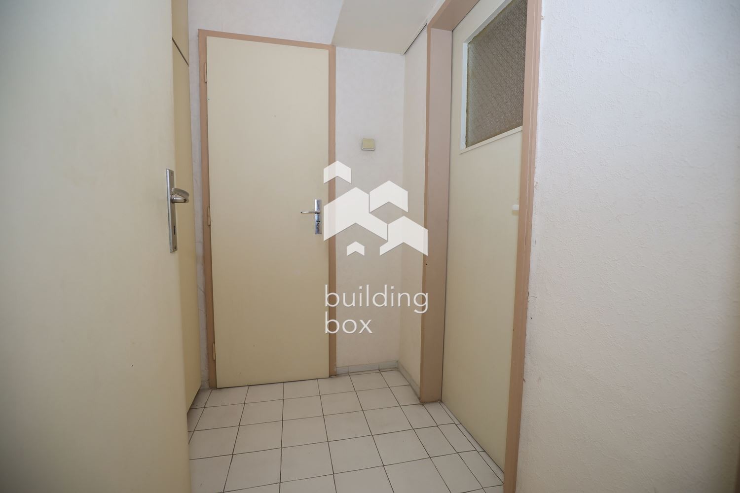 Продава 3-СТАЕН, гр. София, Изток, снимка 9 - Апартаменти - 54553800