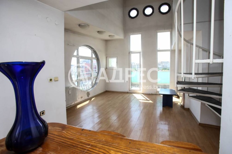 Продава 2-СТАЕН, гр. София, Център, снимка 2 - Апартаменти - 52534697