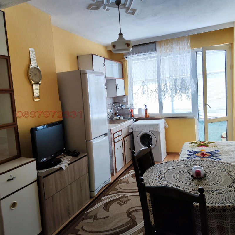 Продава 4-СТАЕН, гр. Нова Загора, област Сливен, снимка 11 - Апартаменти - 52785602