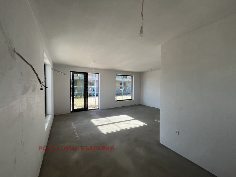 Продава КЪЩА, гр. Пловдив, Беломорски, снимка 4 - Къщи - 52320416