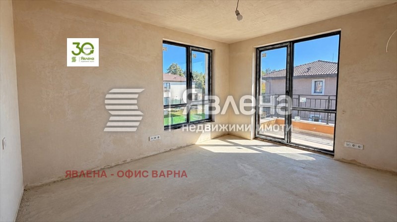 Продава КЪЩА, с. Приселци, област Варна, снимка 5 - Къщи - 56204342