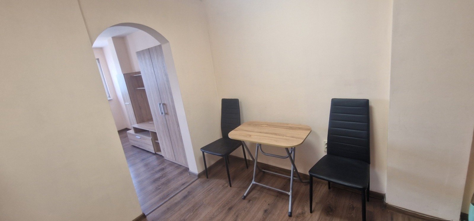 Продава АТЕЛИЕ, ТАВАН, гр. Плевен, Дружба 3, снимка 3 - Апартаменти - 55281943