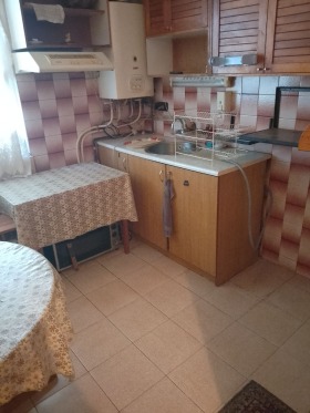 1 dormitorio Abitrus, Razgrad 5