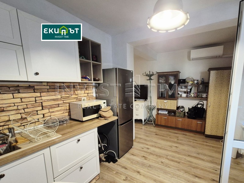 Eladó  Stúdió Varna , Vazrazsdane 1 , 62 négyzetméter | 53432228 - kép [3]