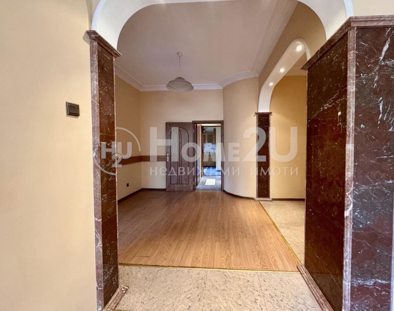 De vânzare  2 dormitoare Sofia , Țentâr , 102 mp | 77464708 - imagine [13]