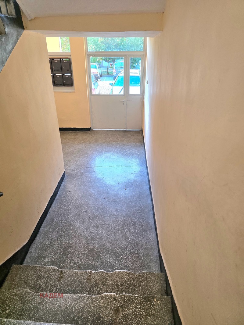 À venda  2 quartos Kiustendil , Zapad , 90 m² | 89379973 - imagem [3]