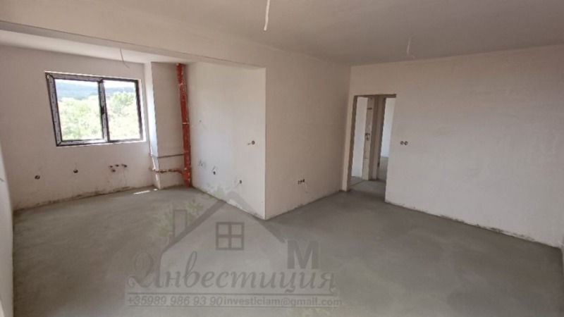 À venda  2 quartos Stara Zagora , Jeleznik - centar , 106 m² | 99331322
