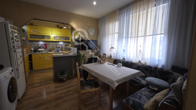 Продава 3-СТАЕН, гр. Горна Оряховица, област Велико Търново, снимка 3 - Апартаменти - 53380342