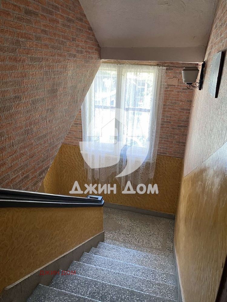 Продава КЪЩА, гр. Айтос, област Бургас, снимка 4 - Къщи - 52693113